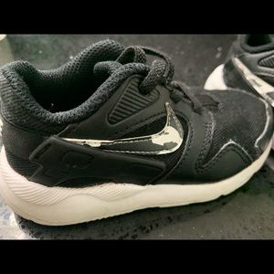 Toddler nike